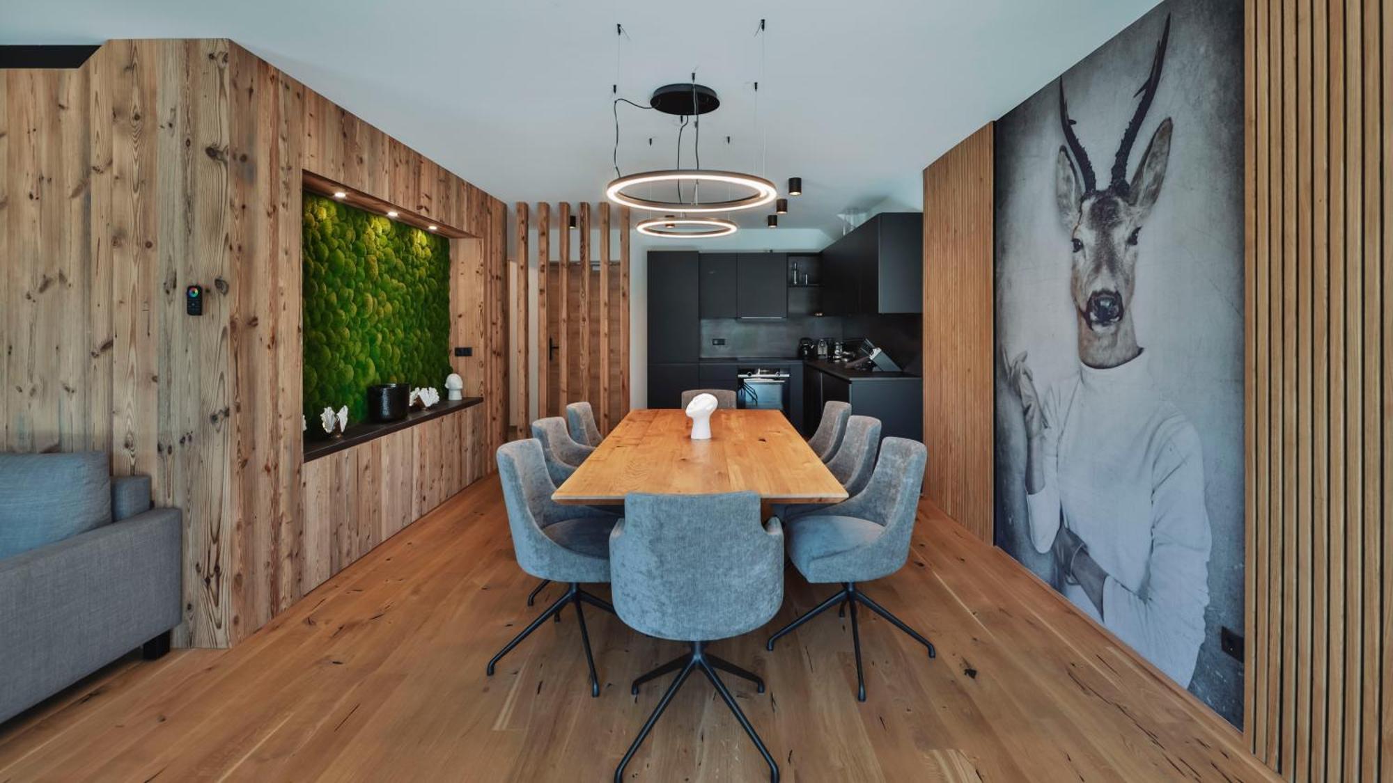 Apartment Triple A
